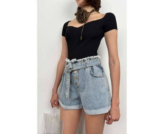 Women's Belted Waist Denim Shorts