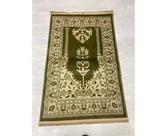 Mevlana Bazaar Oman Motif Wool Prayer Rug Light Green