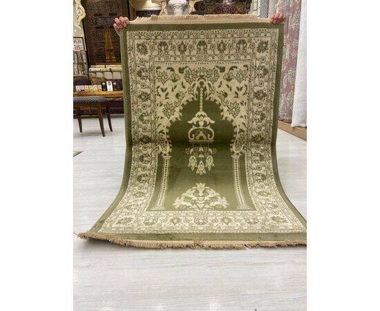 Mevlana Bazaar Oman Motif Wool Prayer Rug Light Green