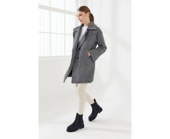 Four Button Fishbone Pattern Short Coat